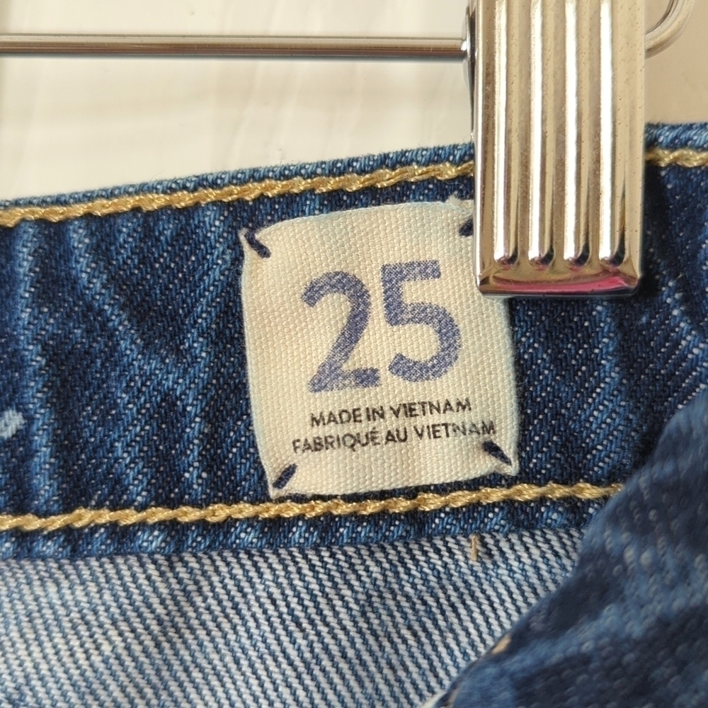 We The Free Bailey Medium Wash High Waisted Frayed Raw Hem Denim Mini Skirt 25 - Picture 5 of 12